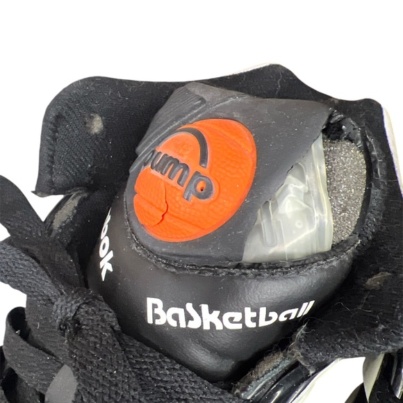 Reebok PUMP OMNI '15TH ANNIVERSARY' Dee Brown Size 11 Number 0489 of 1991 - Picture 3 of 16